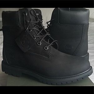 Black Timberland Boots